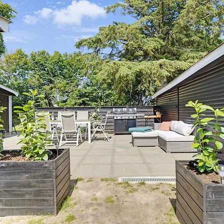 Stylish Retreat In Lonstrup - By Traum * Hjørring